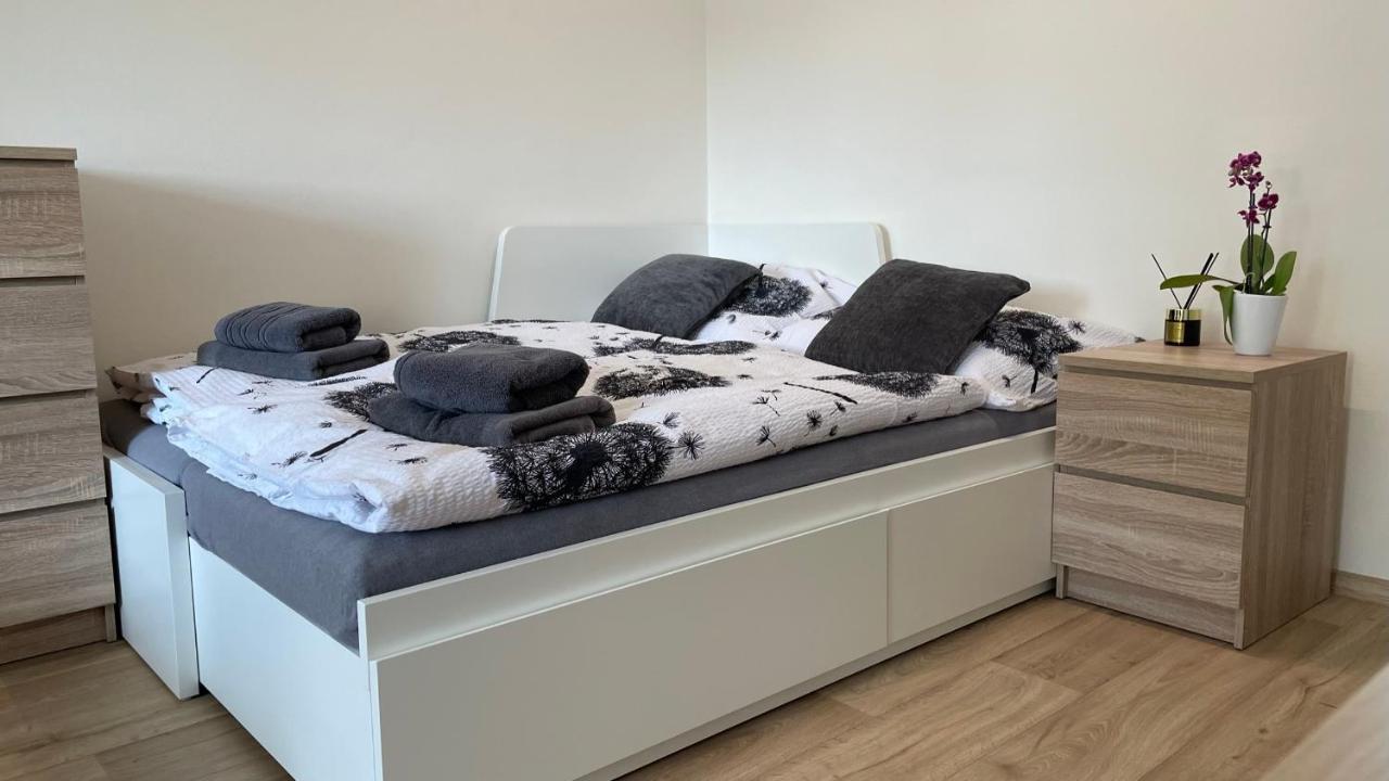Apartman Na Zahradni Kyjov  Luaran gambar